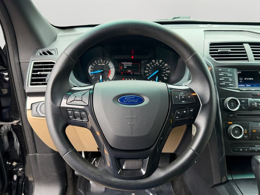 2017 Ford Explorer Base