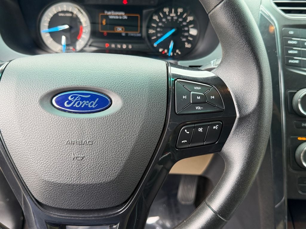 2017 Ford Explorer Base