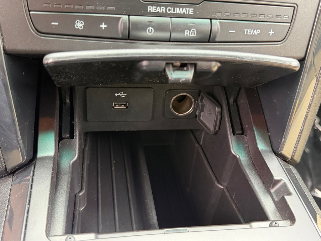 2017 Ford Explorer Base