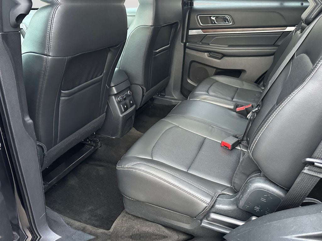 2018 Ford Explorer Limited Twin Panel Moonroof