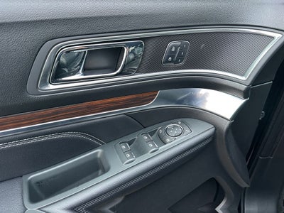 2018 Ford Explorer Limited Twin Panel Moonroof