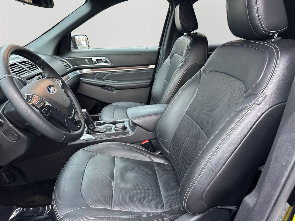 2018 Ford Explorer Limited Twin Panel Moonroof