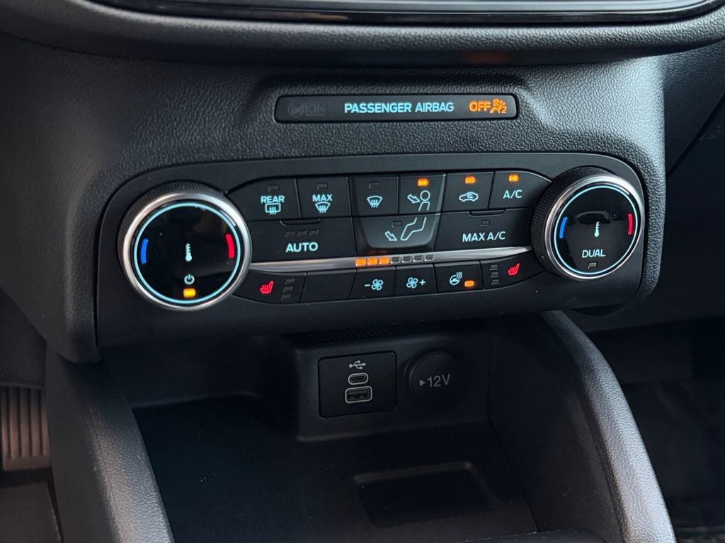 2025 Ford Escape ST-Line Select