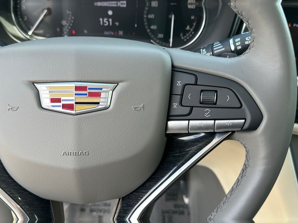 2023 Cadillac XT6 Premium Luxury