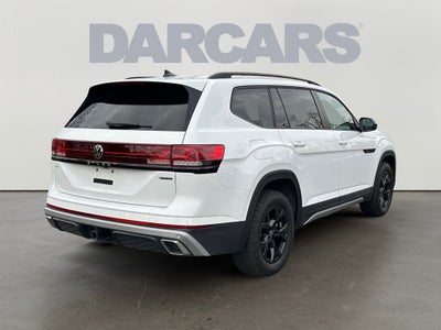 2024 Volkswagen Atlas 2.0T Peak Edition SE w/Technology - Low Miles!