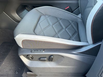 2024 Volkswagen Atlas 2.0T Peak Edition SEL - Low Miles!