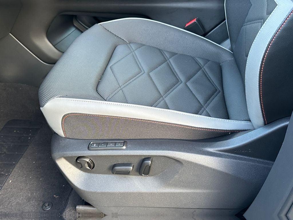 2024 Volkswagen Atlas 2.0T Peak Edition SEL - Low Miles!