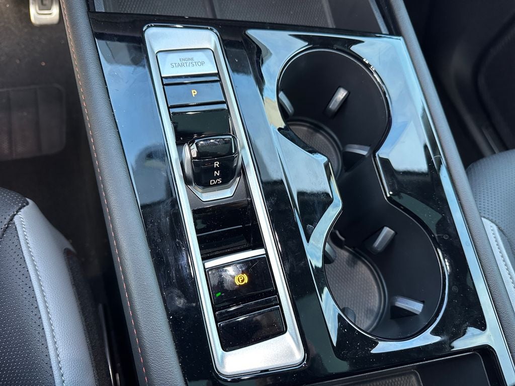 2024 Volkswagen Atlas 2.0T Peak Edition SEL - Low Miles!