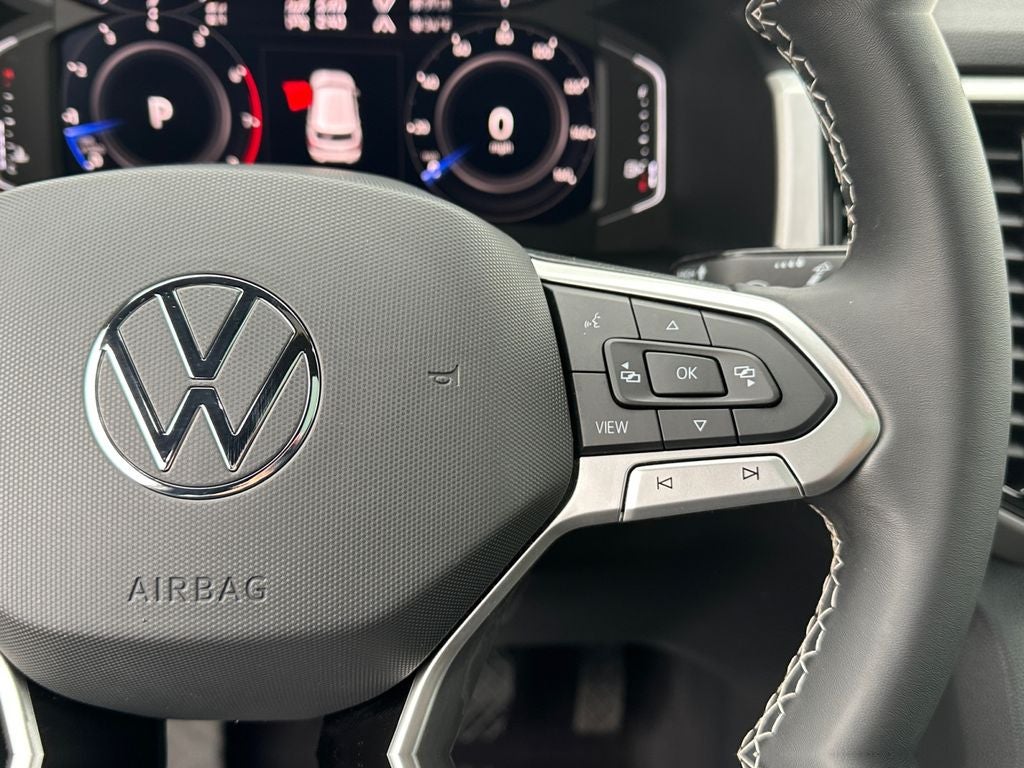 2022 Volkswagen Atlas Cross Sport 3.6L V6 SE w/Technology