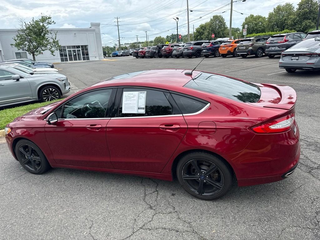 2016 Ford Fusion SE