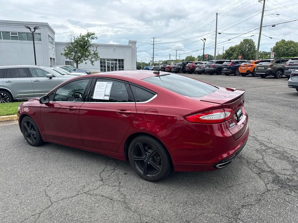 2016 Ford Fusion SE