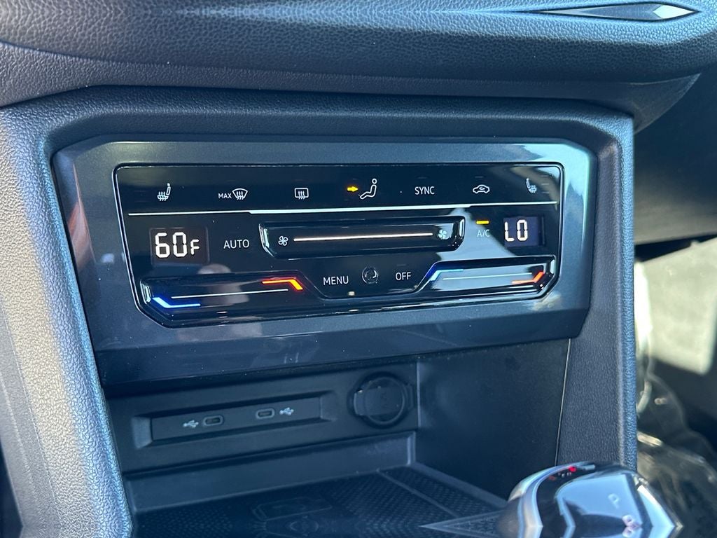 2023 Volkswagen Tiguan 2.0T SE R-Line Black