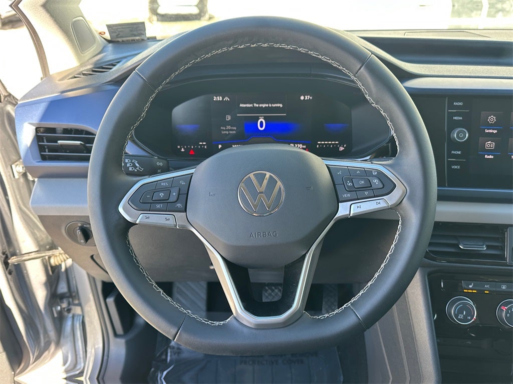 2023 Volkswagen Taos 1.5T SE - Very Low Miles!