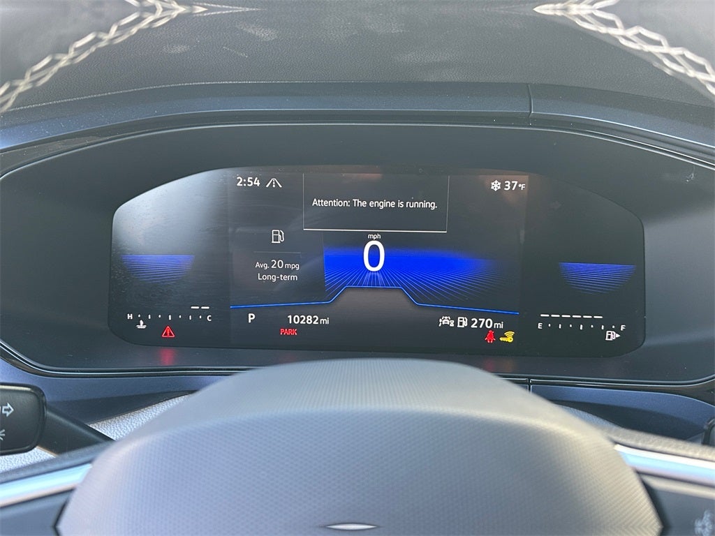 2023 Volkswagen Taos 1.5T SE - Very Low Miles!