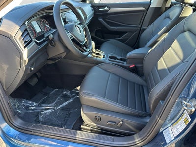 2021 Volkswagen Jetta 1.4T SE - Low Miles!