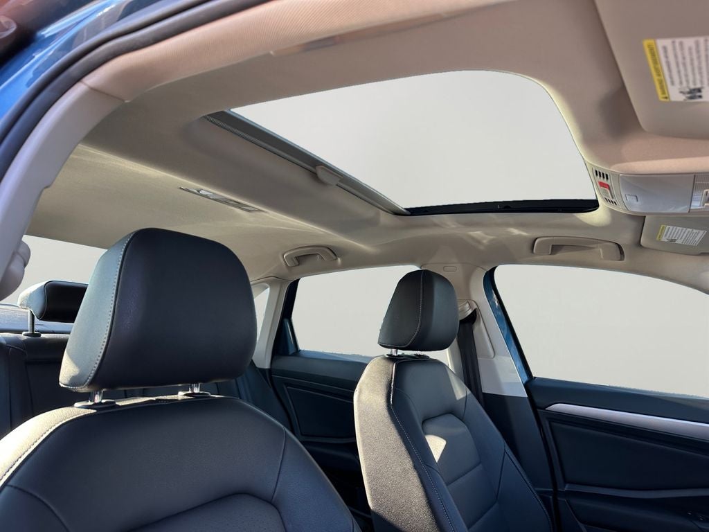 2021 Volkswagen Jetta 1.4T SE - Low Miles!