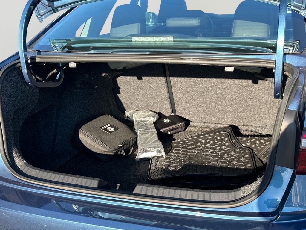 2021 Volkswagen Jetta 1.4T SE - Low Miles!