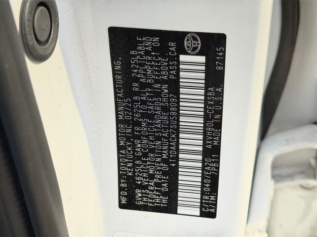 2025 Toyota Camry SE