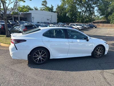 2021 Toyota Camry SE