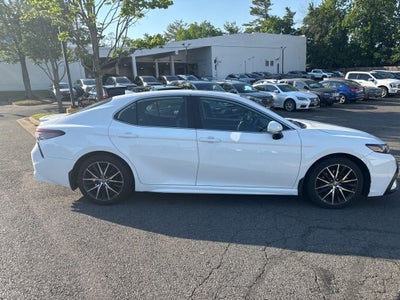 2021 Toyota Camry SE