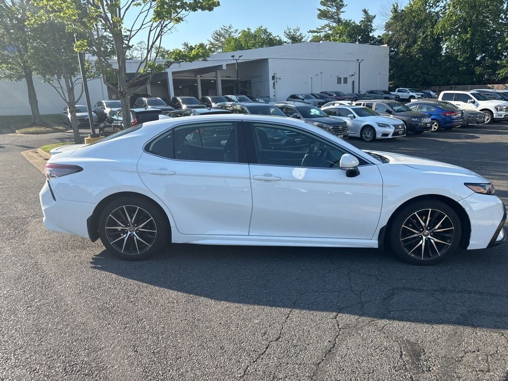 2021 Toyota Camry SE
