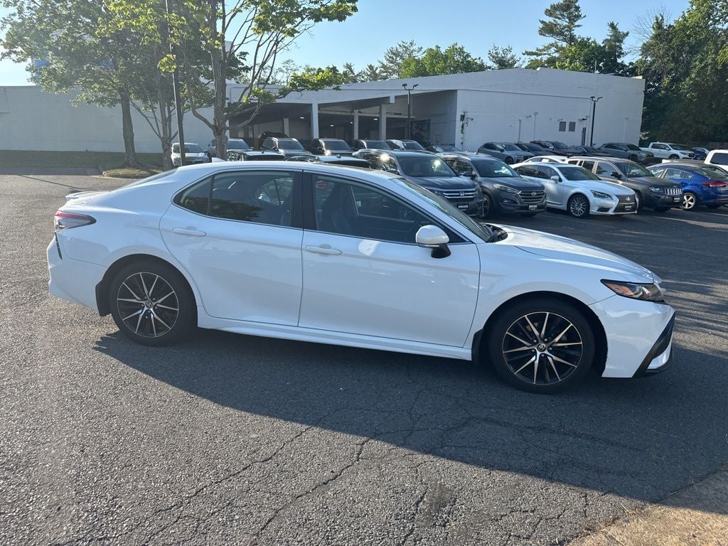 2021 Toyota Camry SE