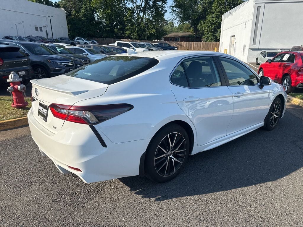 2021 Toyota Camry SE