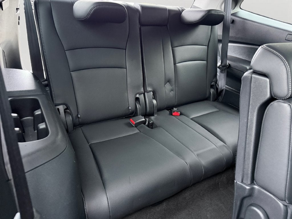 2021 Honda Pilot Touring 8 Passenger