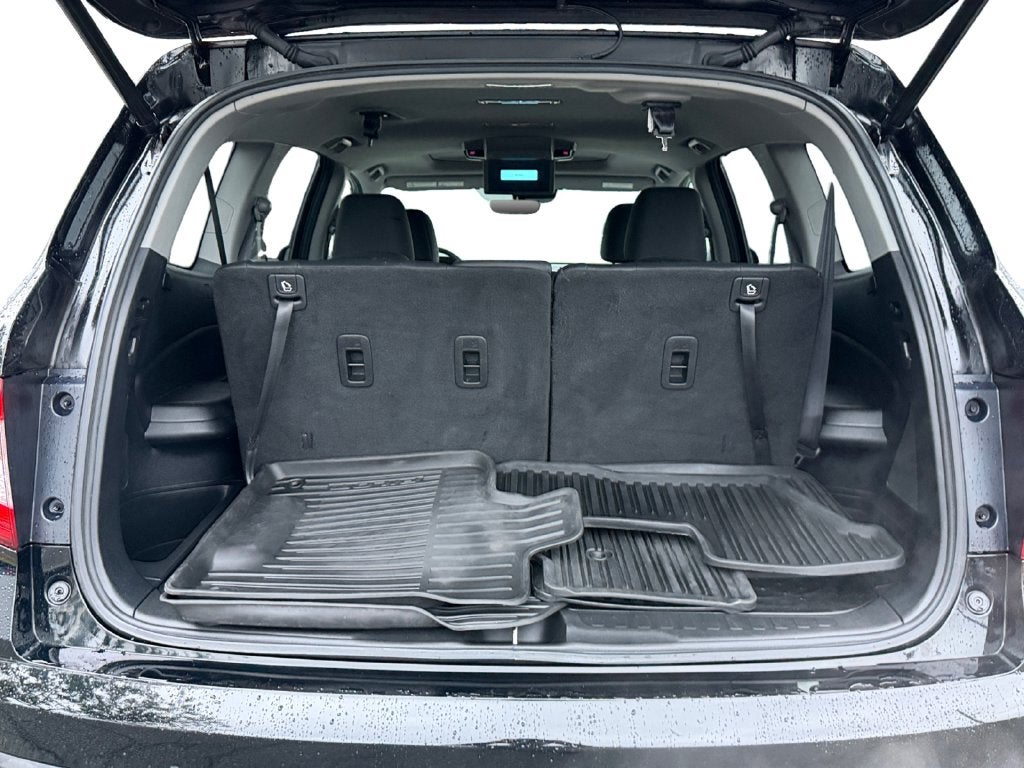 2021 Honda Pilot Touring 8 Passenger