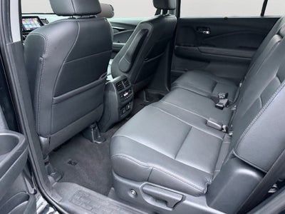 2021 Honda Pilot Touring 8 Passenger