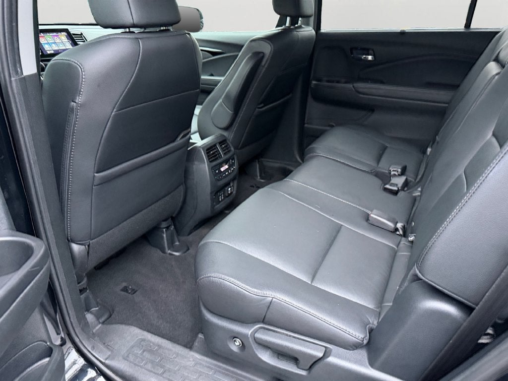 2021 Honda Pilot Touring 8 Passenger