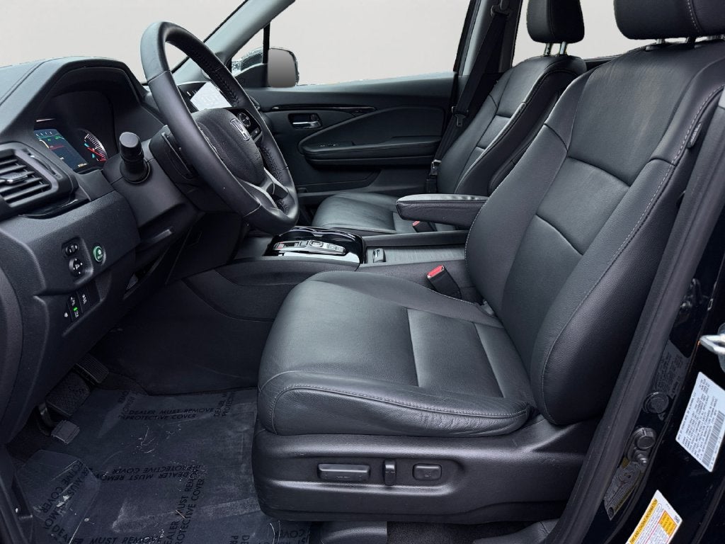 2021 Honda Pilot Touring 8 Passenger