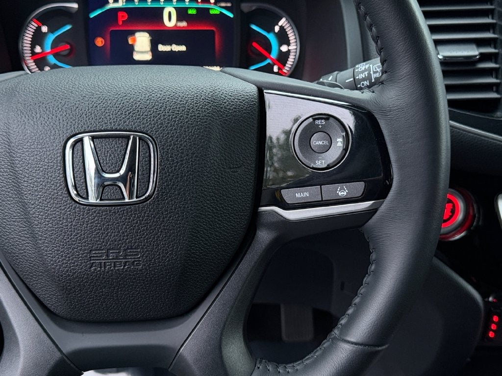 2021 Honda Pilot Touring 8 Passenger