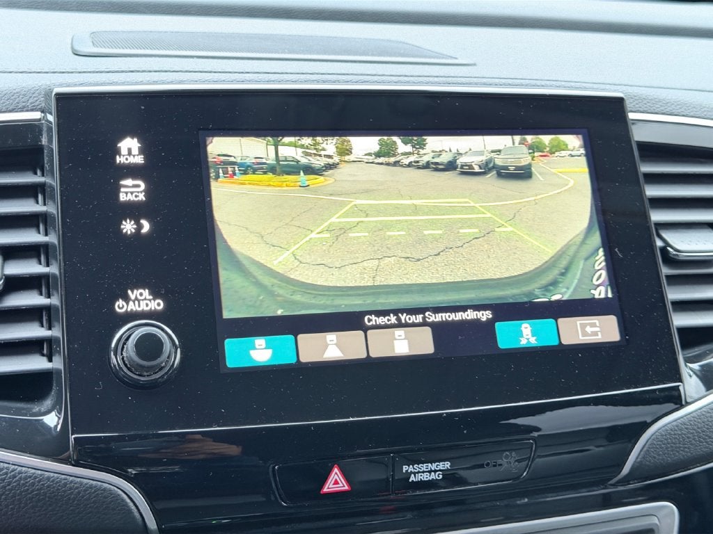 2021 Honda Pilot Touring 8 Passenger