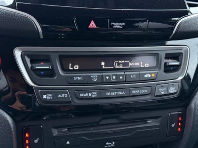2021 Honda Pilot Touring 8 Passenger