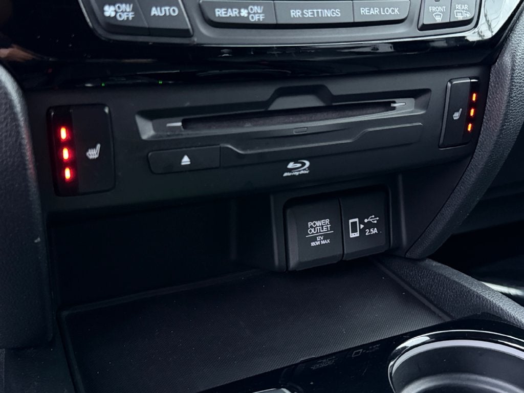 2021 Honda Pilot Touring 8 Passenger