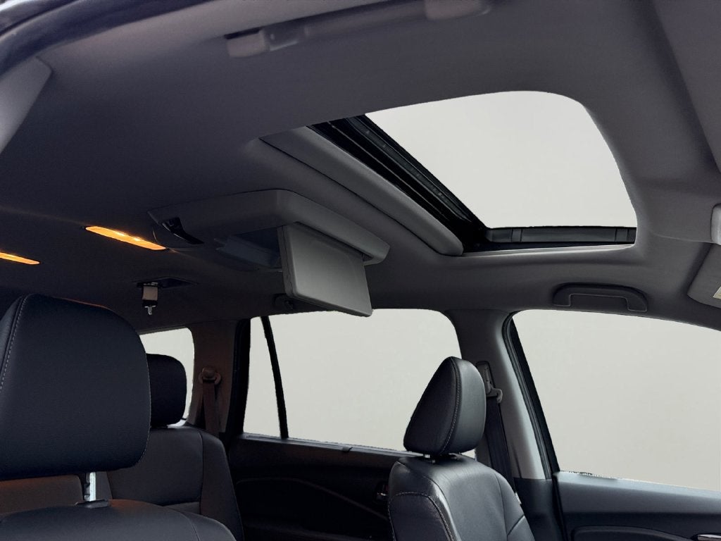 2021 Honda Pilot Touring 8 Passenger