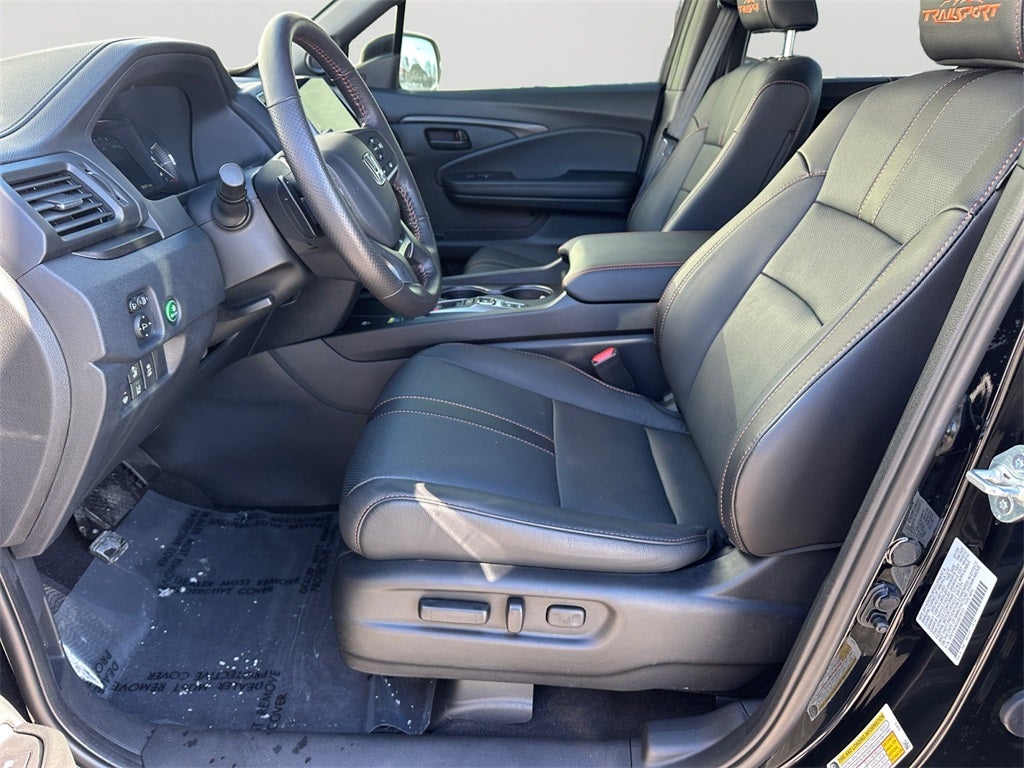 2025 Honda Passport TrailSport - Low Miles!