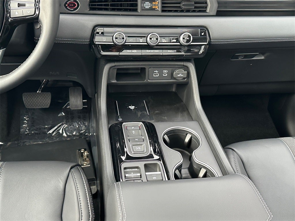 2025 Honda Pilot Touring