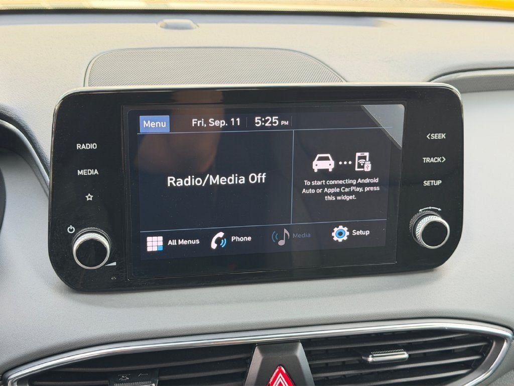 2023 Hyundai Santa Fe SE