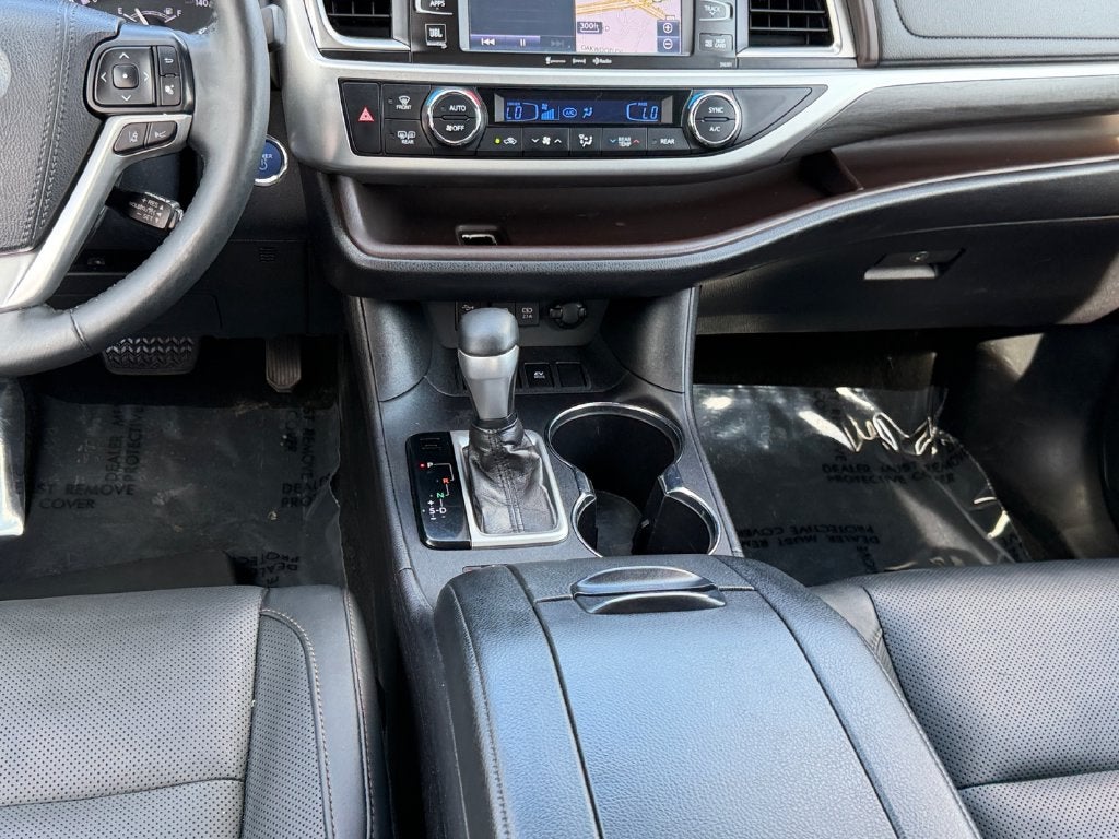 2019 Toyota Highlander Hybrid Limited Platinum