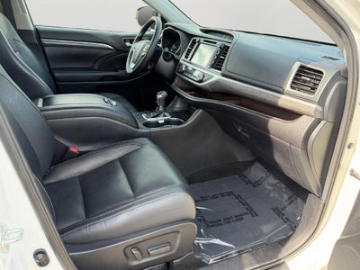 2019 Toyota Highlander Hybrid Limited Platinum