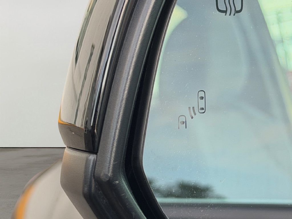 2025 Toyota Sienna LE 8 Passenger