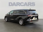 2025 Toyota Sienna LE 8 Passenger