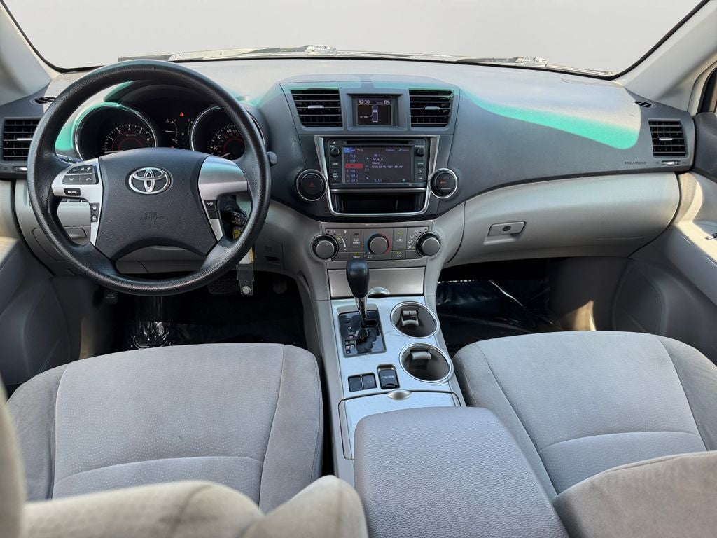2013 Toyota Highlander Base
