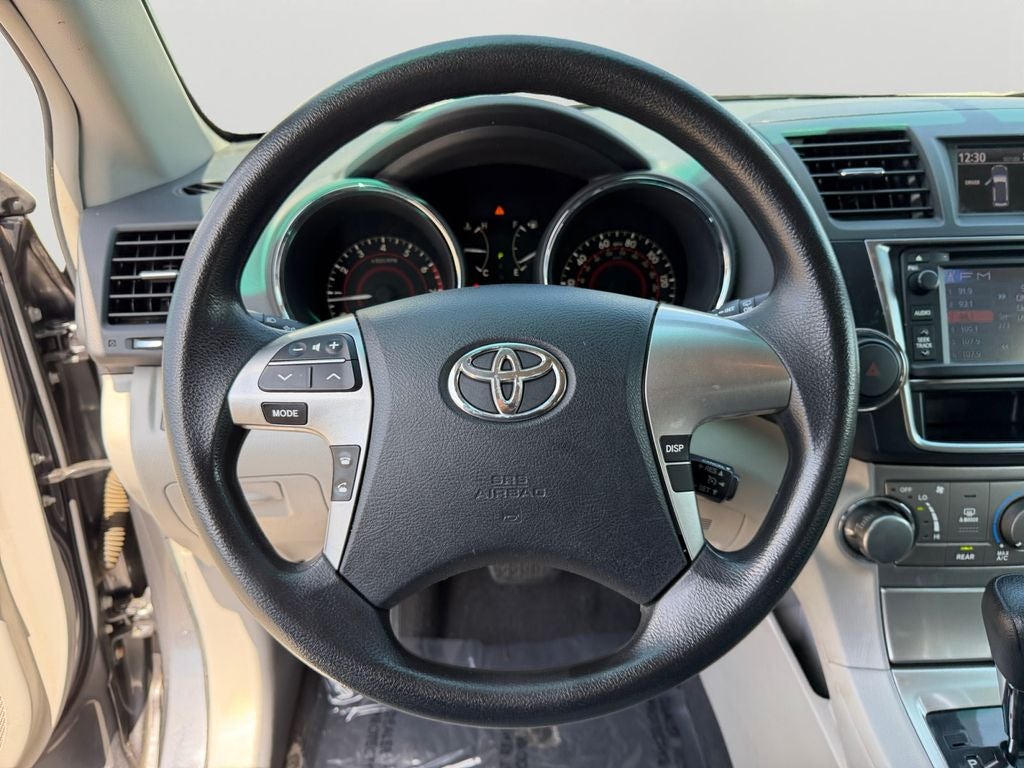 2013 Toyota Highlander Base