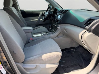 2013 Toyota Highlander Base