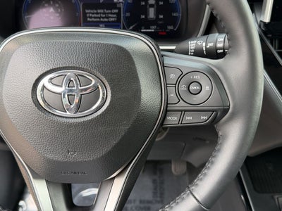 2026 Toyota Corolla Cross XLE "Moonroof"