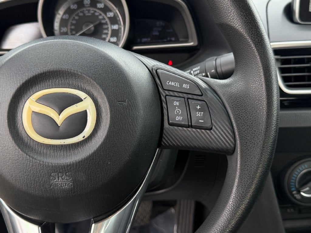 2016 Mazda Mazda3 i Sport
