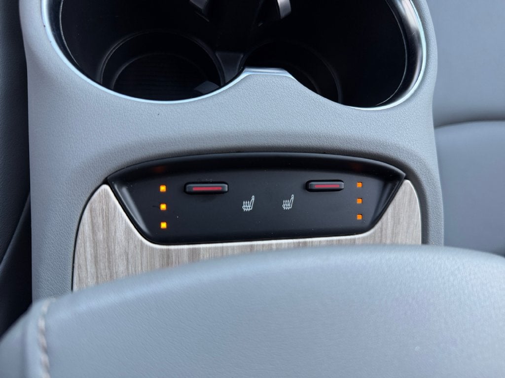 2023 Toyota Venza XLE